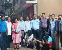 Mumbai Crime Branch Arrests Three in West Bengal Firing Case; Bandra Stone-Pelting Violence Leads to 16 Arrests