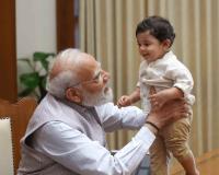 Prime Minister Narendra Modi Hosts Minister’s Children at Seva Teerth, Shares Candid Moments on Social Media