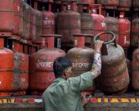 Sharp Surge in Commercial LPG Prices Amid Global Energy Crisis; New Rules Tighten Domestic Cylinder Distribution