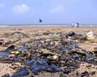 Tarballs Wash Ashore at Mumbai’s Chowpatty and Juhu Beaches Amid Seasonal Marine Activity