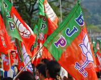 Post-Election Violence Erupts in Kolkata as TMC Alleges Arson and Vandalism by BJP Supporters
