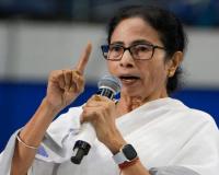 Mamata Banerjee Refuses to Resign After Electoral Defeat, Triggers Constitutional Showdown in West Bengal