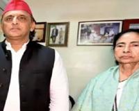 Akhilesh Yadav Backs Mamata Banerjee, Calls for Opposition Unity Against Alleged Electoral Malpractices