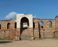 Sultan Garhi: Delhi’s Forgotten 13th-Century Mausoleum at the Center of Conservation and Environmental Controversy