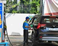 Global Oil Shock Triggers Nationwide Fuel Price Surge; Petrol and Diesel Prices Hiked by Up to ₹3 per Litre Across India