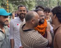 Rape Accused Given Hero's Welcome After Bail in Uttar Pradesh, Viral Video Sparks Outrage