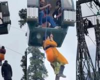 Mid-Air Panic in Gulmarg: Nearly 300 Tourists Stranded After Sudden Gondola Cable Car Failure