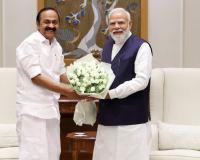 Kerala and Tamil Nadu Chief Ministers Meet Prime Minister Narendra Modi Amid Push for Centre-State Coordination