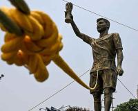 Seventy-Foot Lionel Messi Statue in Kolkata Ordered for Removal After Structural Instability Triggers Safety Alarm