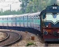 Kathgodam–Mumbai Superfast Express Sold Out on Day One, No Seats Available for Two Weeks Amid Tourism Boom