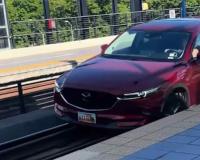 GPS Error Leads Car Onto Elevated Rail Tracks in Seattle, Forcing Emergency Train Shutdown