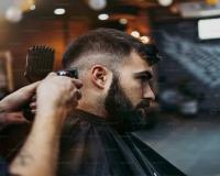 Urban Convenience Versus Local Affordability: Mumbai Man’s Viral Post Sparks Debate on Haircut Pricing Models