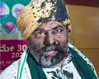 Viral Post Misrepresents 2022 Ink Attack on Farmer Leader Rakesh Tikait as Recent Incident