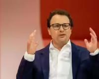 AI Summit Handshake Controversy: Anthropic CEO Dario Amodei Dismisses Viral Speculation, Calls Event Disorganized