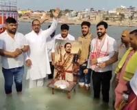 Varanasi Youth Congress Sparks Political Controversy Over Depiction of Rahul Gandhi as Lord Parshuram on His 56th Birthday