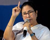 TMC Power Struggle Intensifies as Mamata Banerjee Reconstitutes National Working Committee Amid Rebel Challenge