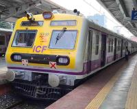 Mumbai Local Train First-Class Coach Murder Over Door Dispute Amid Heavy Monsoon Rains; Accused Flees