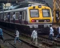 Young Commuter Fatally Stabbed on Mumbai Fast Suburban Train Following Door Dispute