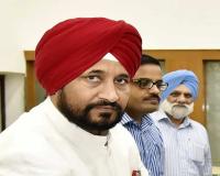 Punjab Congress Rift Erupts Into Open Leadership Battle as Charanjit Singh Channi Camp Challenges Raja Warring