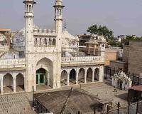 Supreme Court Tells Hindu Petitioners to Wait on Prayer Request at Sealed Gyanvapi Area During Sawan