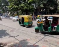 Bengaluru Resident Stops Wrong-Way Traffic, Forces Auto Driver to Apologize in Viral Incident