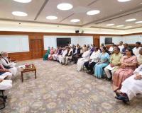 Modi Hosts Breakfast for New NDA MPs, Urges Public Service and House Discipline