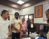 Rahul Gandhi Questions Amit Shah Photo at Delhi Police Station After Protest Complaint