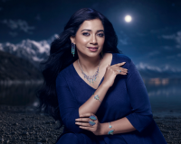 Shaya by CaratLane Names Shreya Ghoshal Brand Ambassador on Eighth Birthday