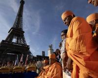 Eiffel Tower Shut After Staff Strike Over Treatment of Female Employees for BAPS Visit