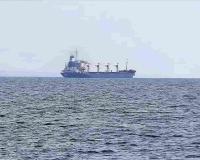 Iran Warns Tankers Near Kuwait, Bahrain Ports After US Strikes on Oil Vessels