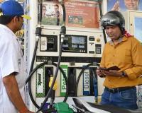 UPI MDR Row: MP Petrol Pumps to Stop Accepting Payments Above Rs 2,000