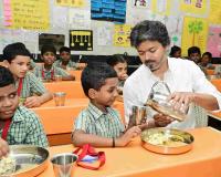 Vijay Expands Stalin's Breakfast Scheme to Class VIII, Renames It After Kamaraj