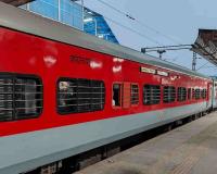 Indian Railways Adds Coaches to Agra-Kolkata Special Trains; Several Services Hit by Blocks