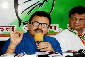 Cong expels Sanjay Nirupam for 6 years, leader Says Expulsion Came After Resignation