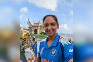 Indian women's team gets warm welcome on reaching Delhi for a meet-up with PM Modi