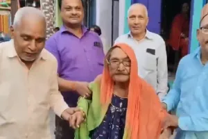 Bihar Election: 107-year-old Tara Devi defies age to lead voters in historic turnout | Watch