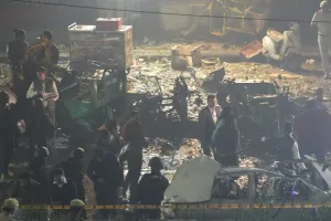 US and UK issue travel advisories following Red Fort car blast