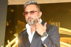 Yo Yo Honey Singh flaunts chiselled body: ‘Proper diet, hardwork’