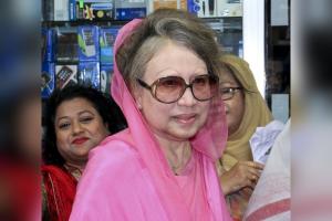 Ex-B'desh PM Khaleda Zia receiving proper treatment: Doctors
