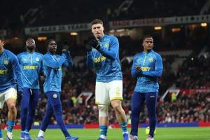 Premier League: Wolves end run of 11 consecutive losses after 1-1 draw with Man Utd