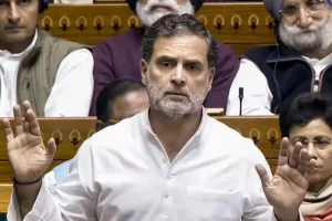 Rahul Gandhi Accuses Amit Shah of “Unraveling Under Pressure” After Parliament Row on ‘Vande Mataram’ and SIR Debate