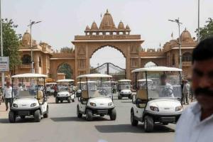Unregistered Golf Carts Operating Freely in Ayodhya, RTI Reply Reveals Regulatory Lapse