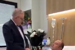 Australian Prime Minister Honours Civilian for Courageous Intervention at Bondi Beach