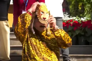 Leopard-Costumed Maharashtra Legislator Stages Dramatic Protest Over Rising Wildlife Attacks