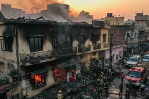 Fierce Fire Guts Home in Bahraich After Suspected Short Circuit, Heavy Losses Reported