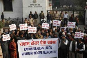 Amroha Fair-Price Shop Dealers Threaten Indefinite Stir, Demand Higher Commission and Income Security