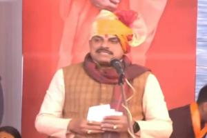 Chief Minister Mohan Yadav Blesses Newlyweds at Mass Wedding Ceremony in Bhopal