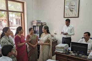 District Magistrate Steps Out to Hear Citizens Directly During Public Grievance Forum in Chitrakoot