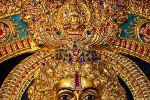 Gold-and-Diamond-Studded Lord Ram Idol from Karnataka Unveiled at Ayodhya Temple