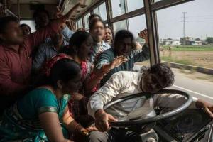 Passengers Avert Major Mishap as Intoxicated Bus Driver Collapses at the Wheel in Moradabad